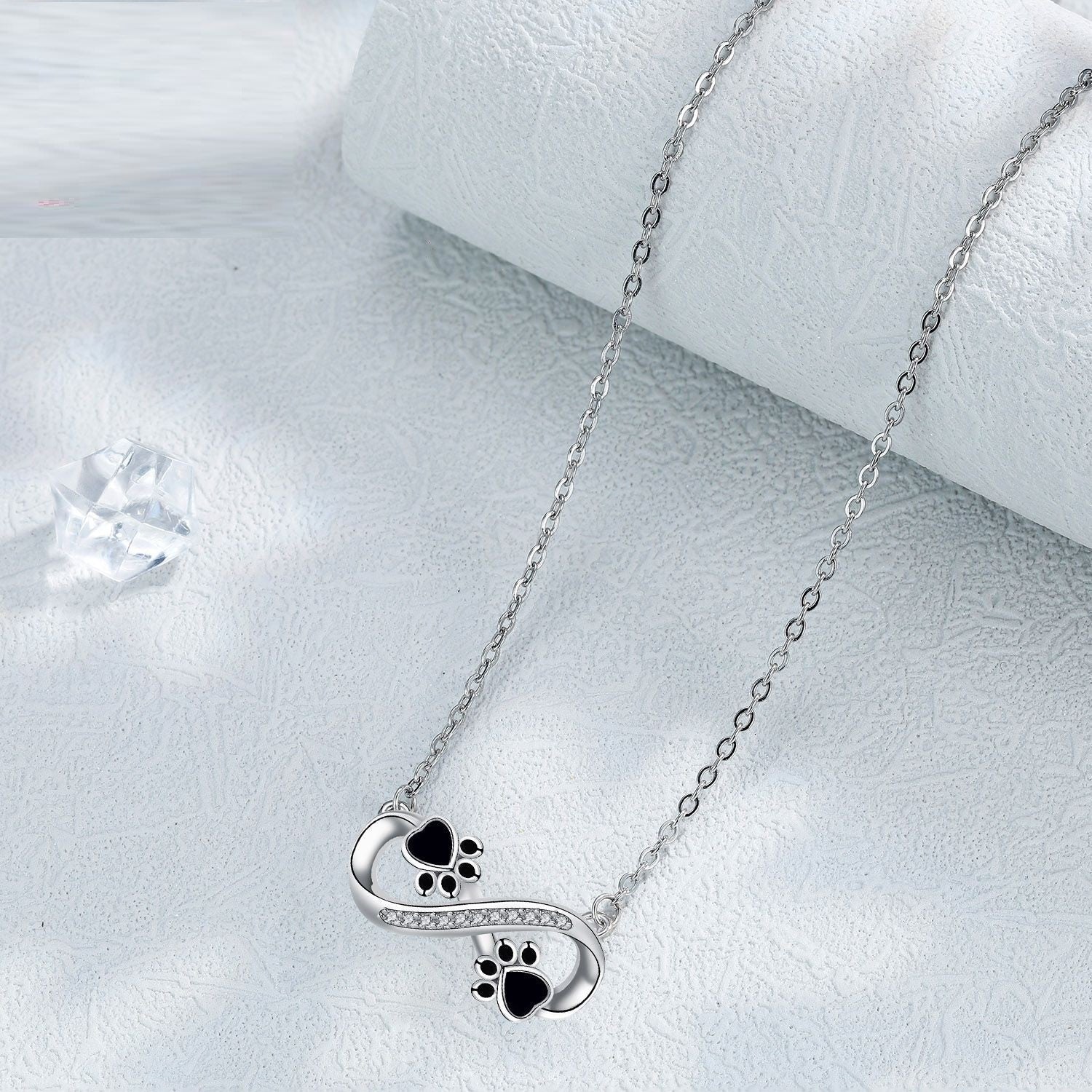 Collier Infinity Pawsavtryck avec Pierres Zirconia