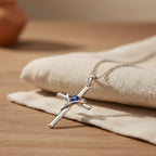 Collier de Croix en Saphir