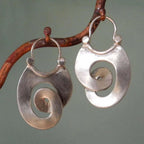 Boucles d'Oreilles Argentées Irrégulières Rétro