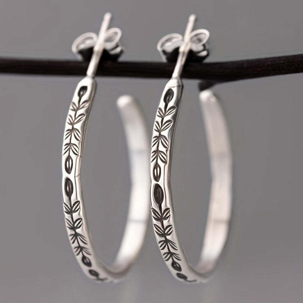 Boucles d'Oreilles Créoles Argentées Élégantes