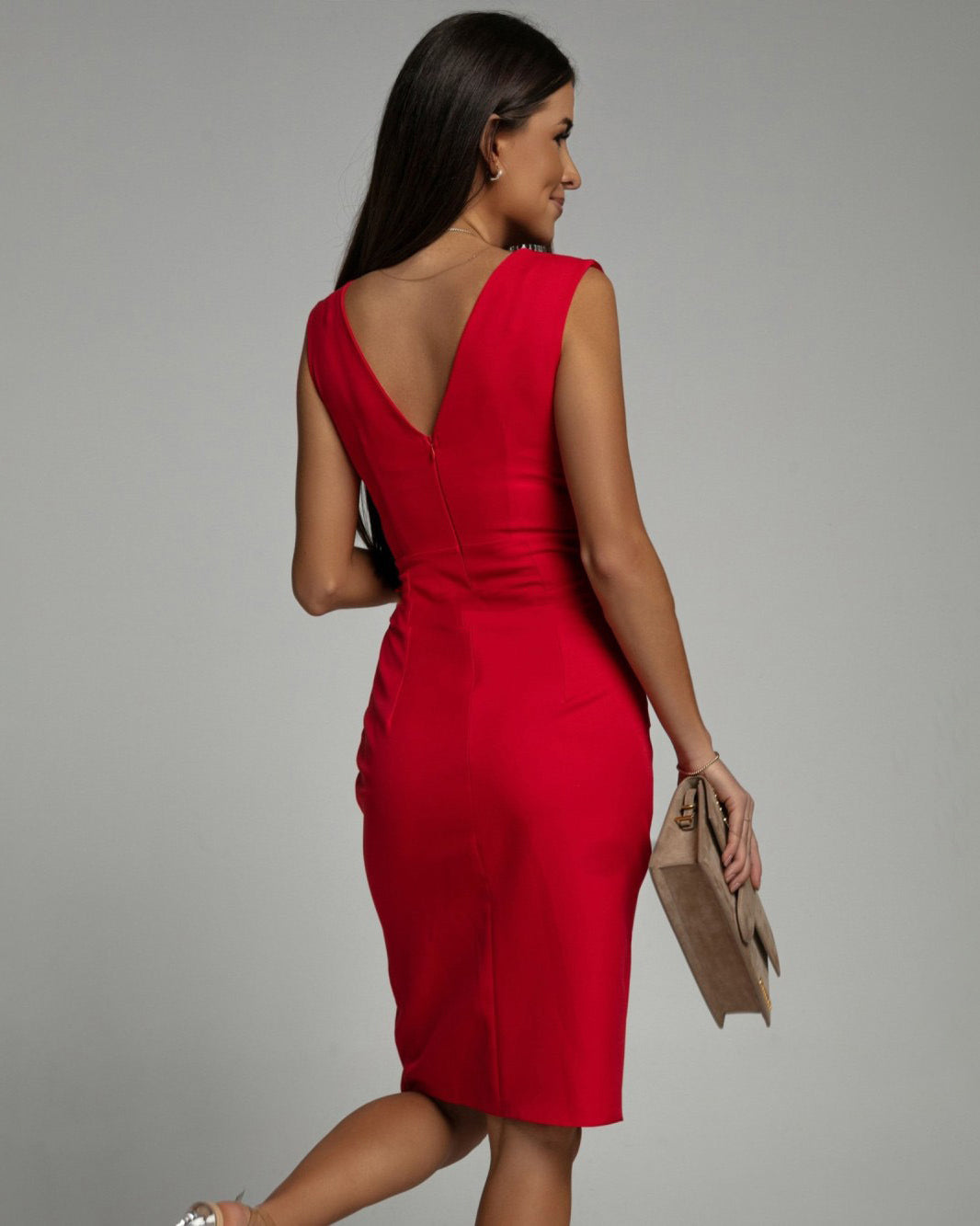 Elena | Robe ajustée avec décolleté et fente