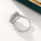 Bague Déclarative en Halo de Cristaux