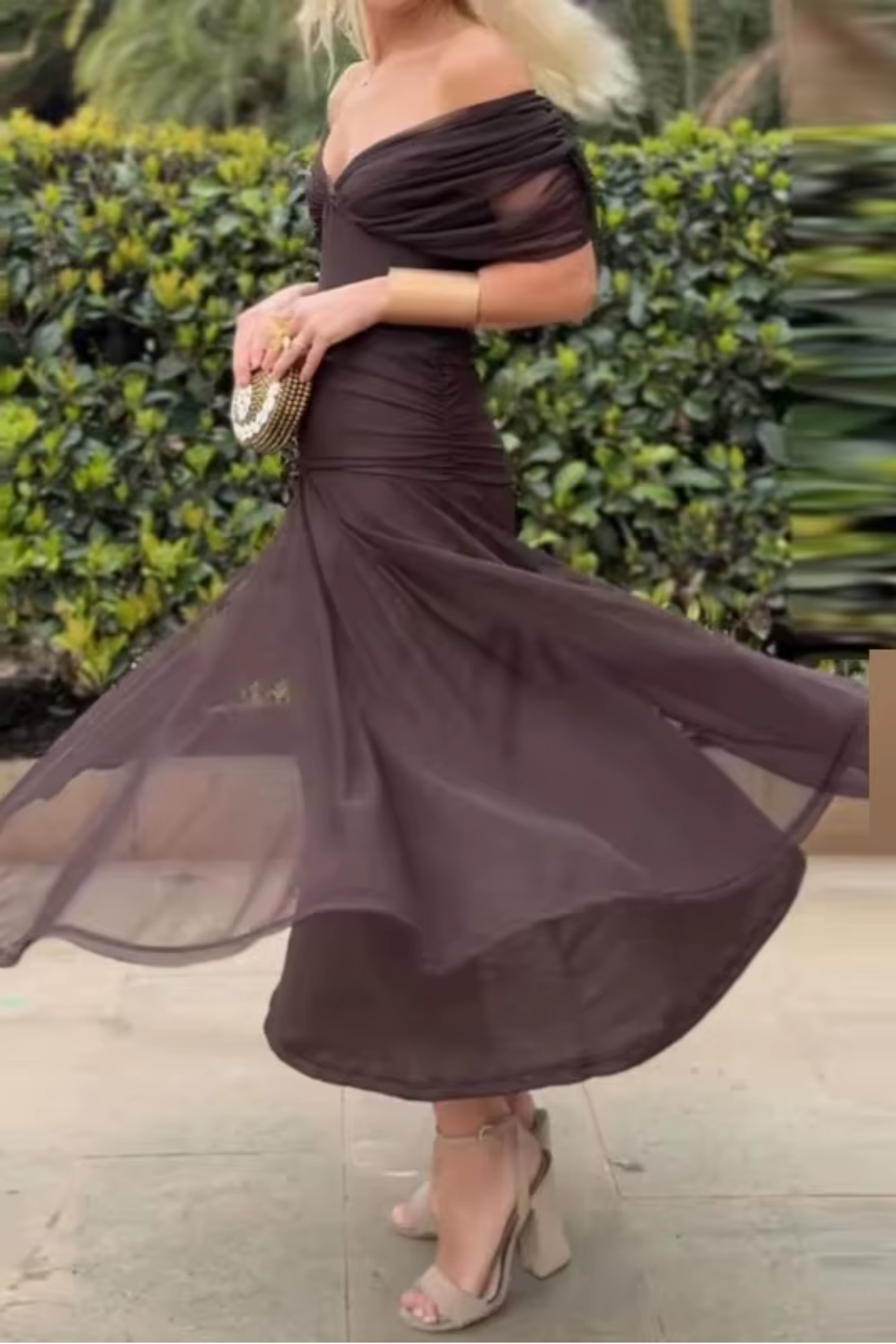 Rebeca | Robe Maxi de Soirée Élégante avec Décolleté en V