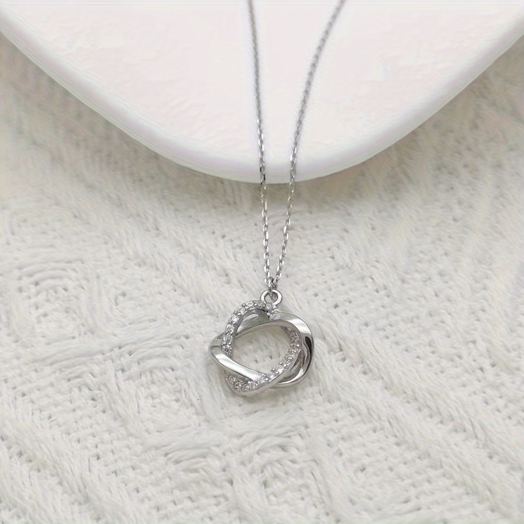 Collier Suspendu Élégant en Or avec Diamants Simulés