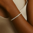 Bracelet de tennis plaqué or avec moissanite