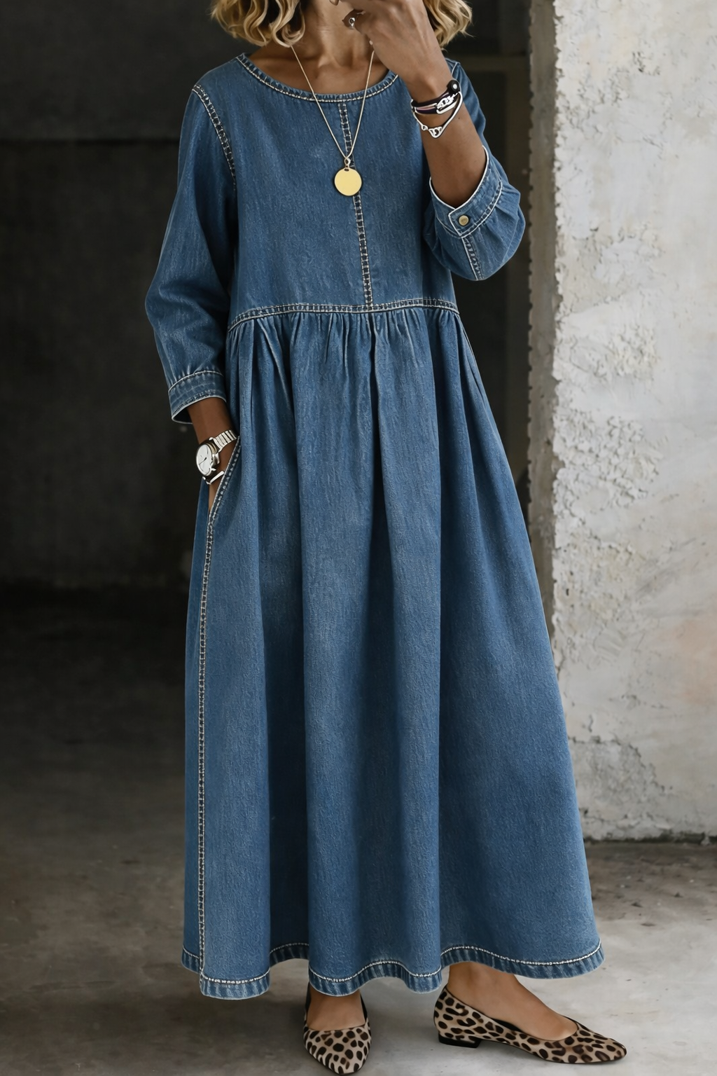 Melissa | Robe en denim à manches longues et col rond