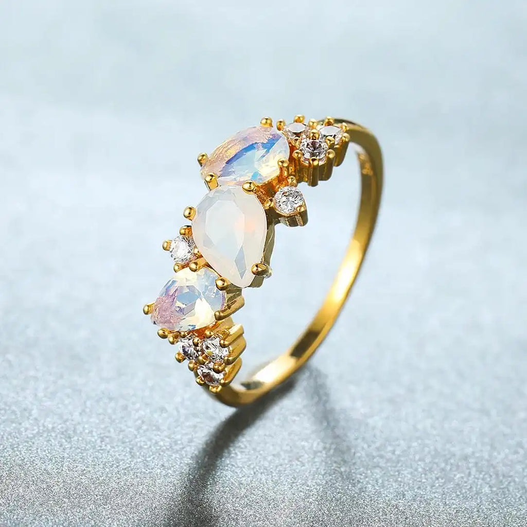 Bague Vintage en Pierre de Lune Dorée