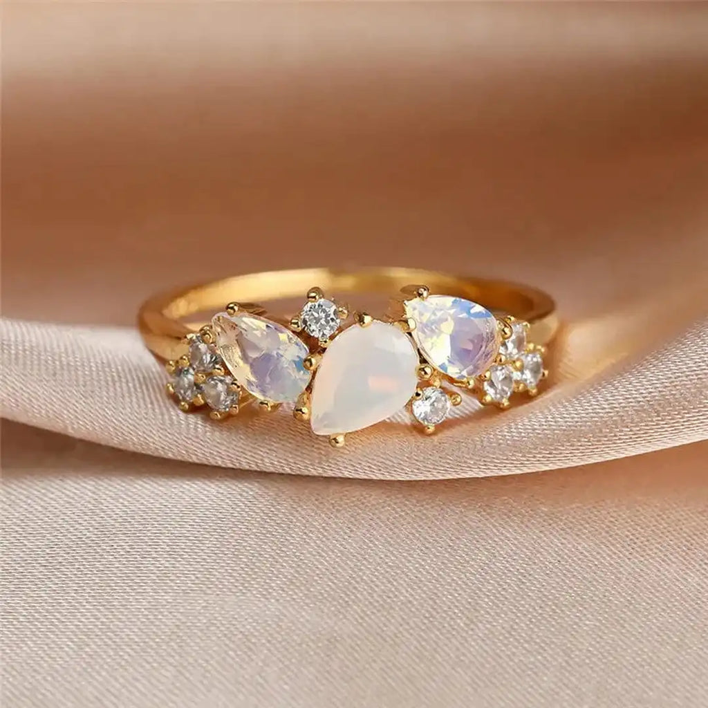 Bague Vintage en Pierre de Lune Dorée