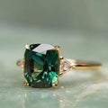 Bague en Or avec Pierre Verte Inspirée du Vintage