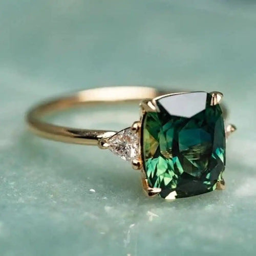 Bague en Or avec Pierre Verte Inspirée du Vintage