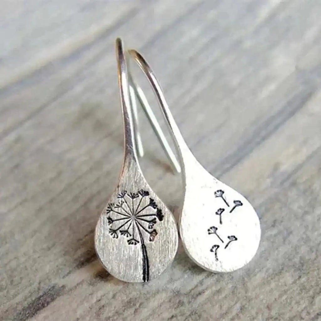 Boucles d'Oreilles Vintage en Argent avec Design de Fleur