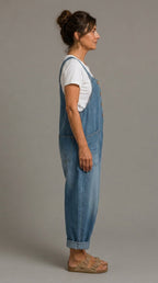 Sara - Salopette en denim de coton avec lavage vintage
