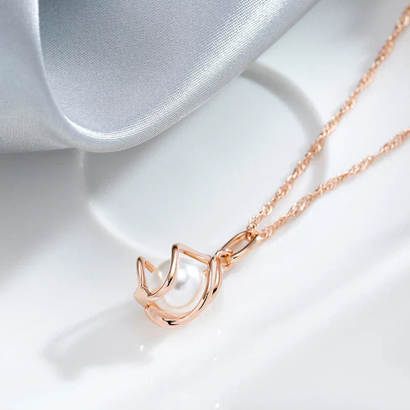 Collier Géométrique Exclusif en Or Rose et Perles