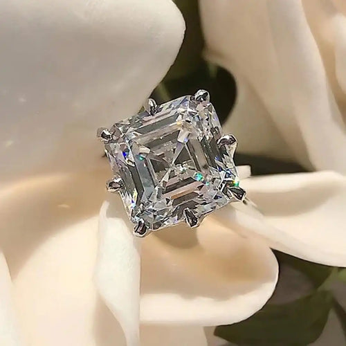 Bague en Zirconium Cubique en Or Intemporelle