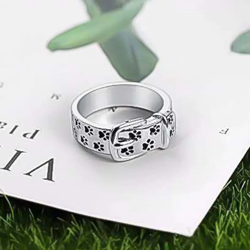 Charmante et élégante bague de collier inspirée des chiens