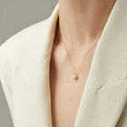 Collier Pendentif en Perle Intemporelle