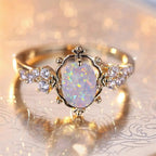 Bague Fleur en Opale Blanche Ovale