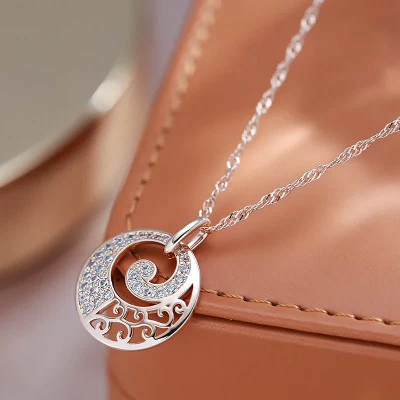 Collier en cristal de fleur en or rose élégant