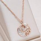 Collier en cristal de fleur en or rose élégant