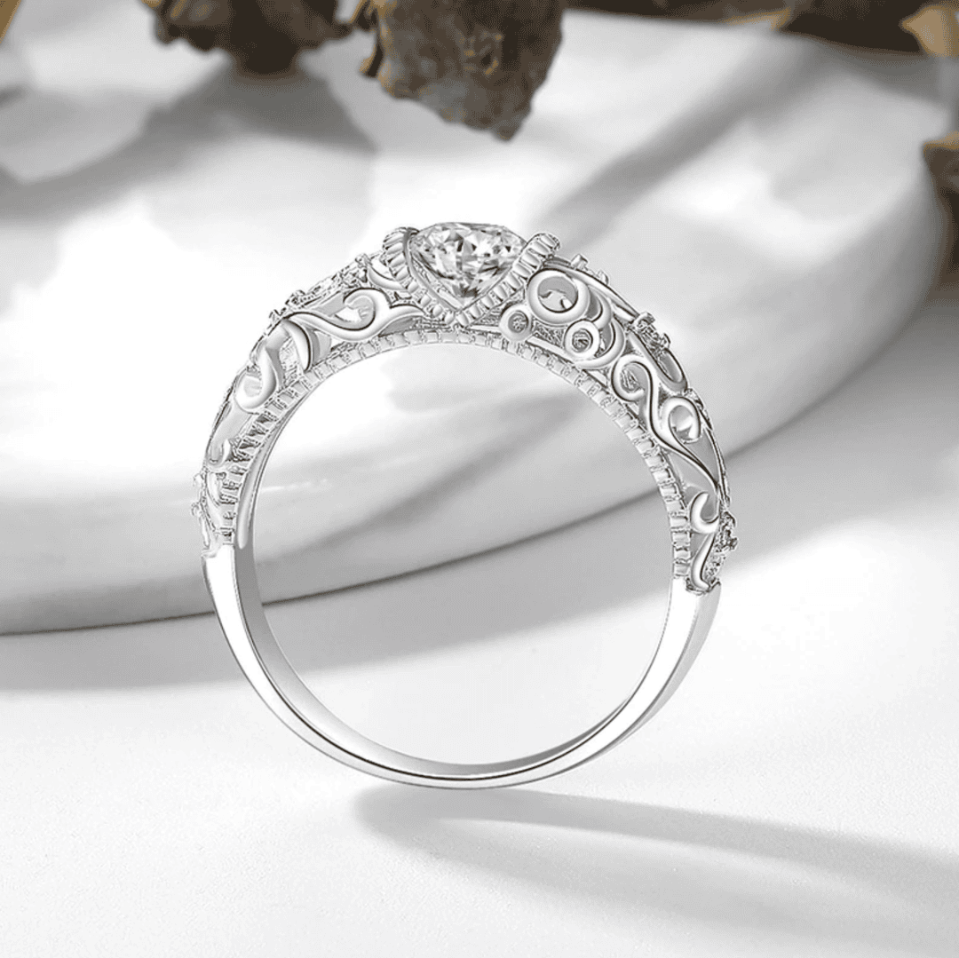 Bague Élégante en Zirconium Argenté