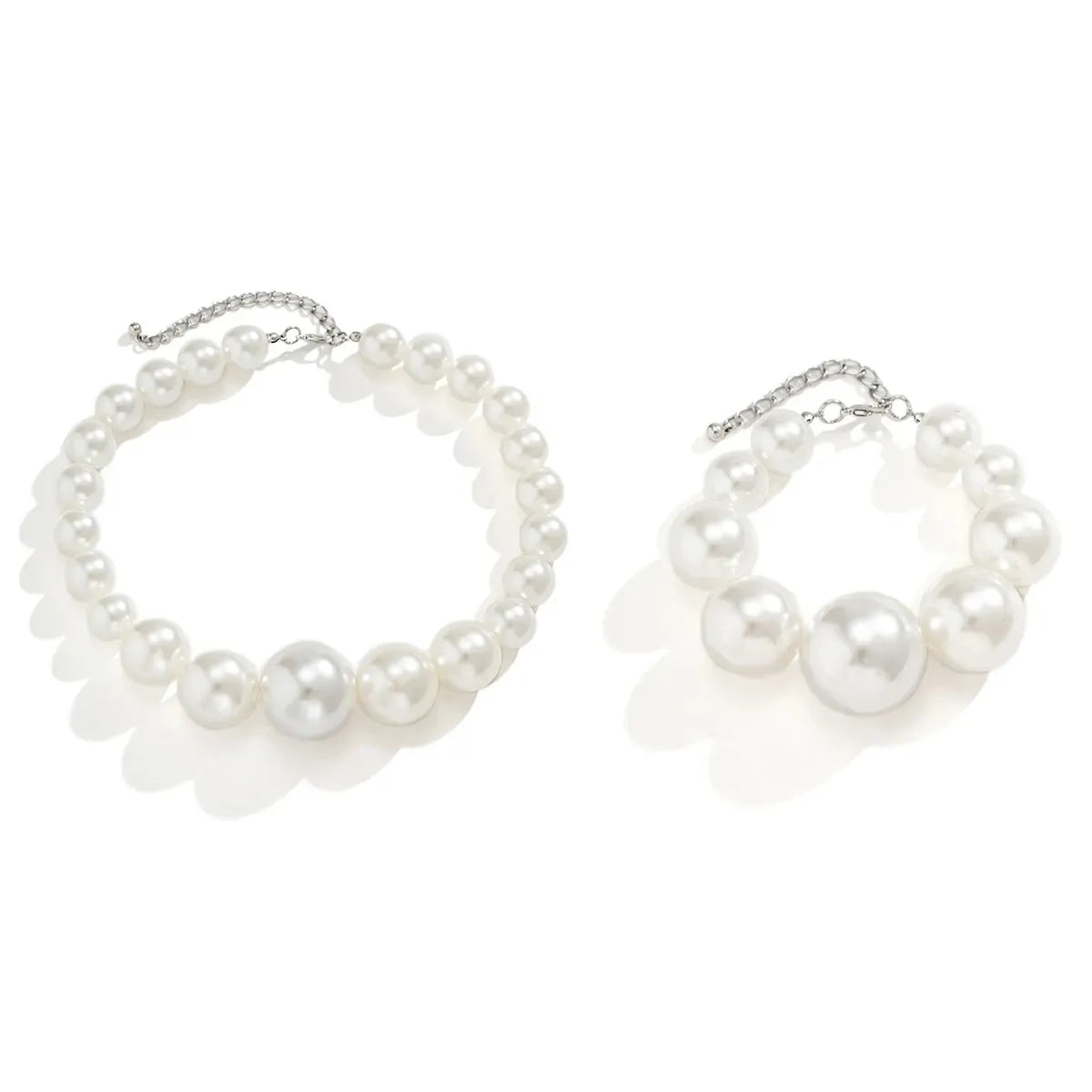 Ensemble avec bracelet et collier en perles
