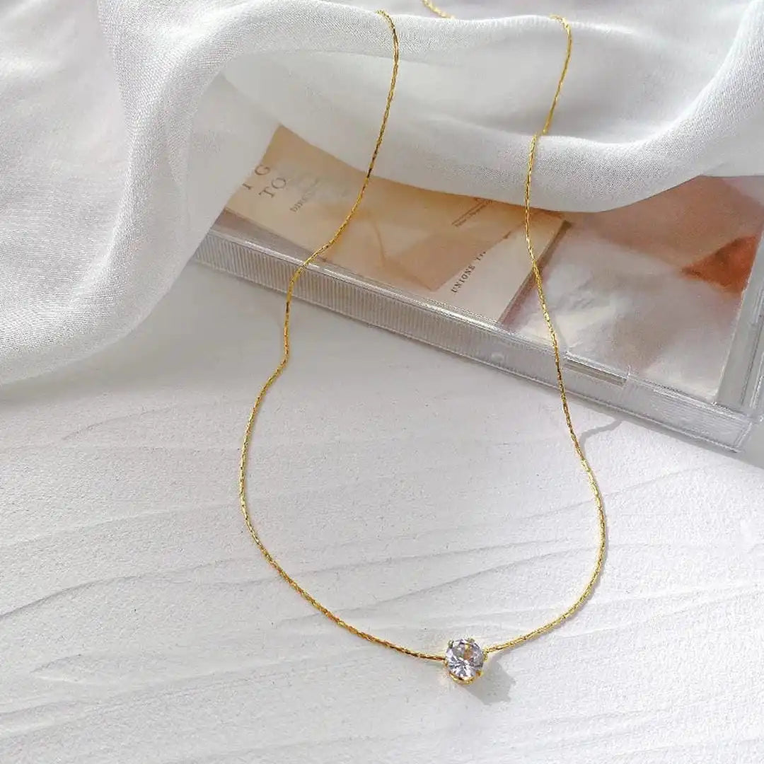 Collier Pendentif Solitaire Délicat