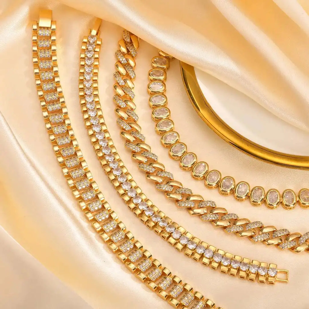 Ensemble de Bracelets Ajustables en Zirconia Cubique Dorée