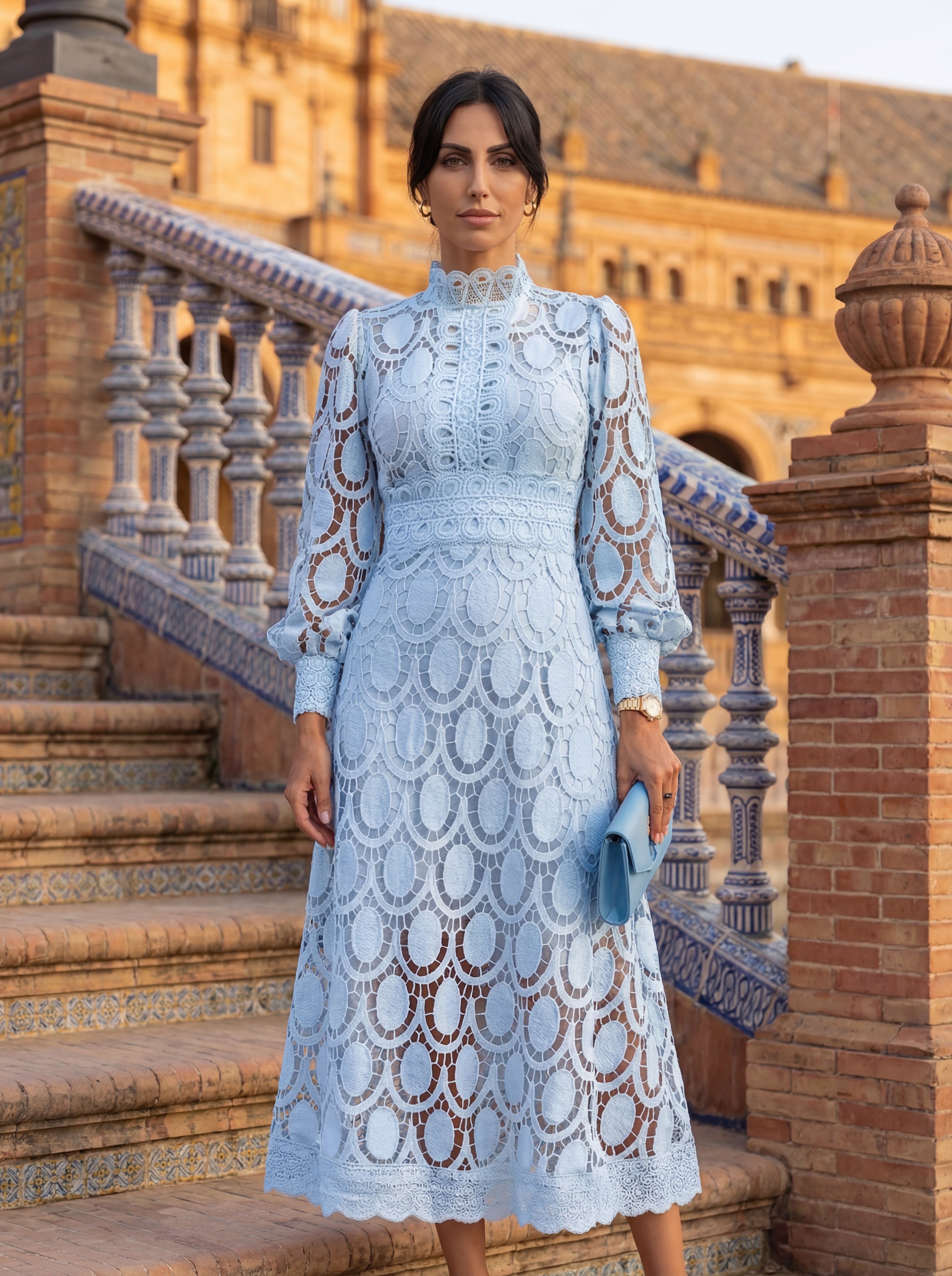 Carmona | Robe en dentelle printanière
