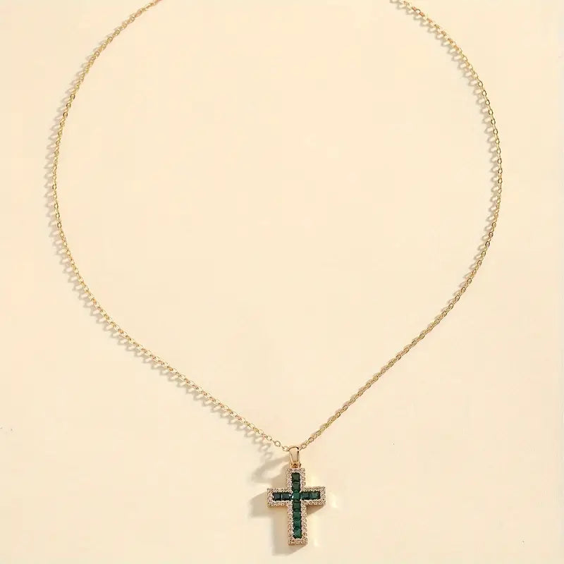 Pendentif Croix Émeraude Verte en Or