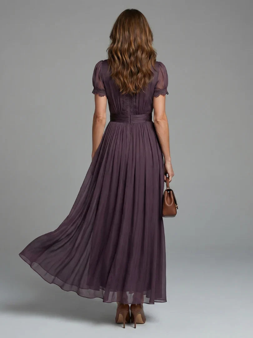 Elia | Robe Maxi à Taille Froncée avec Ouverture en Forme de Clé