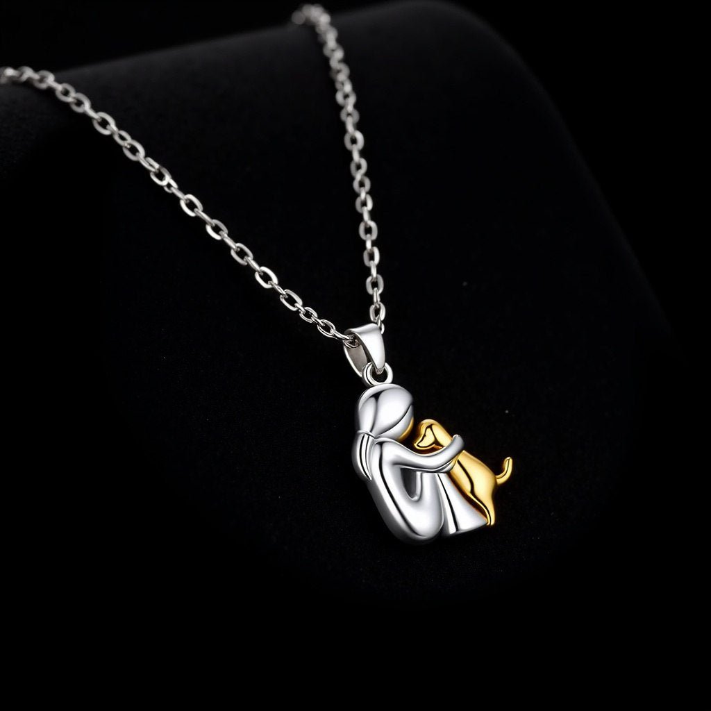 Collier Suspendu avec Boucles d'Oreilles Supplémentaires – Offre à Durée Limitée