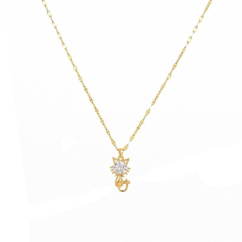 Collier plaqué or avec chat et zircon