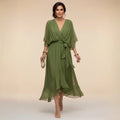Monica | Robe Élégante à Col V