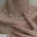 Collier élégant en perles scintillantes