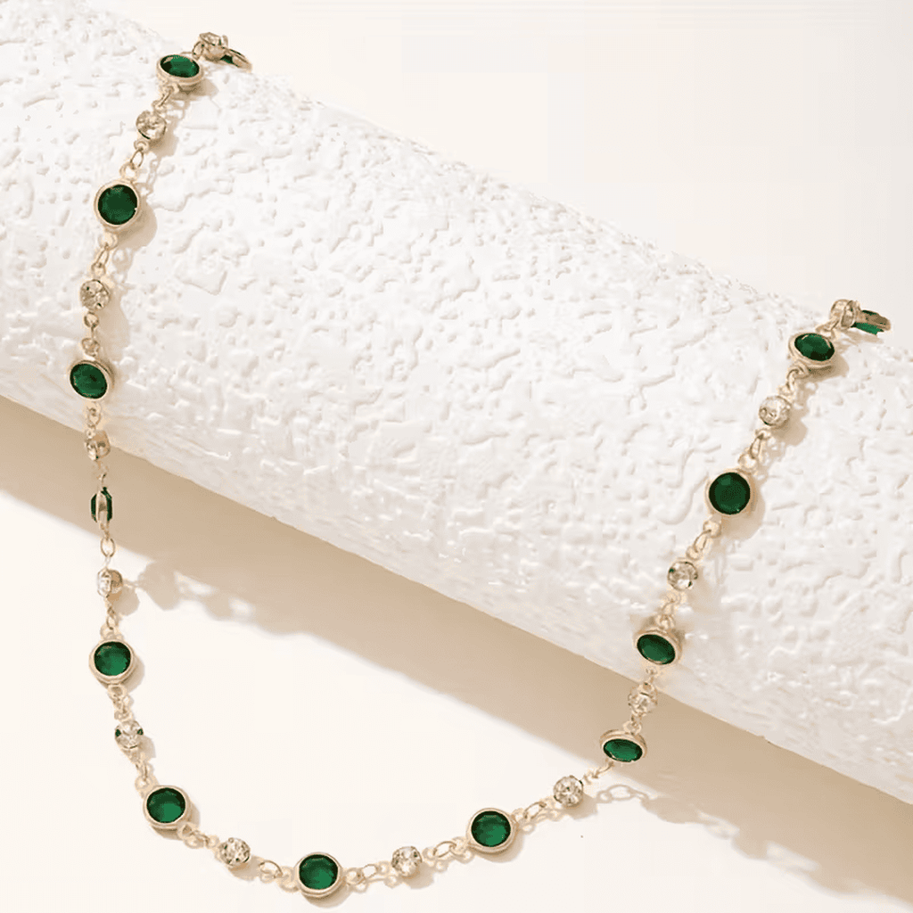 Victoire | Collier de Station Émeraude Verdante