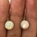 Boucles d'Oreilles en Opale Blanche Dorées