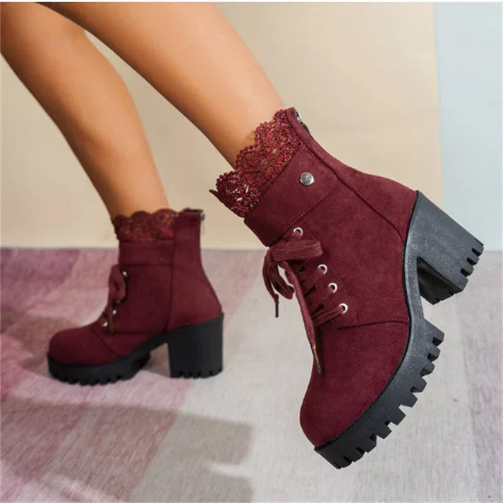 Tania - Bottines avec dentelle et talon épais