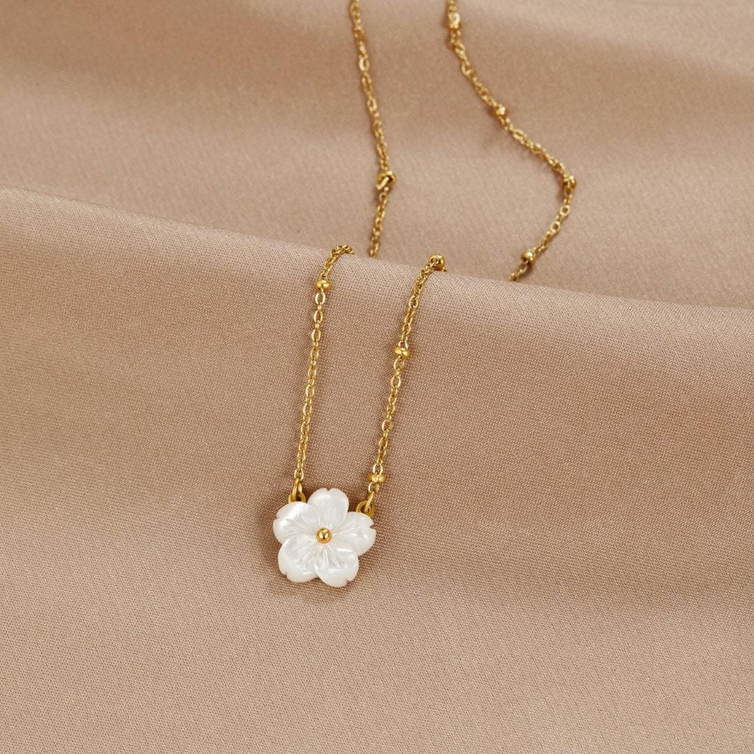 Laure | Collier Pendentif Fleur